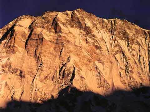 
Annapurna South Face - Nepal: The Mountains Of Heaven book

